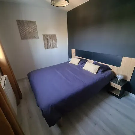 Holiday home Maison Neuve Clim & Bar D'ete Sur Jardin *